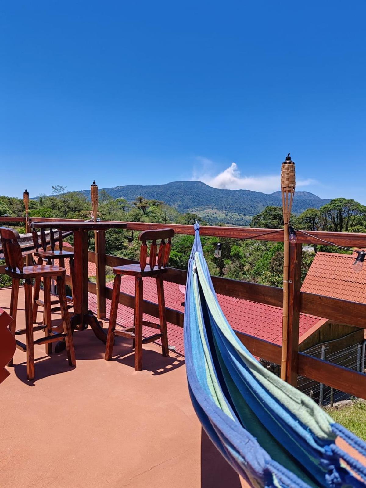 Chalets Vistas Del Poas Эредия Экстерьер фото