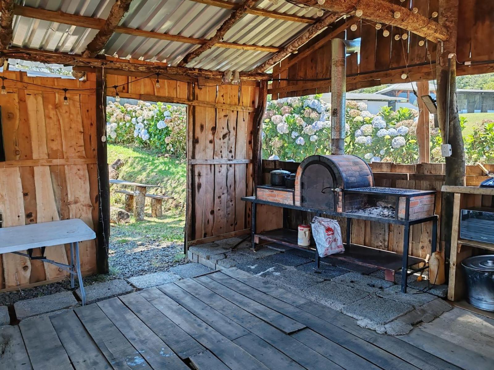 Chalets Vistas Del Poas Эредия Экстерьер фото