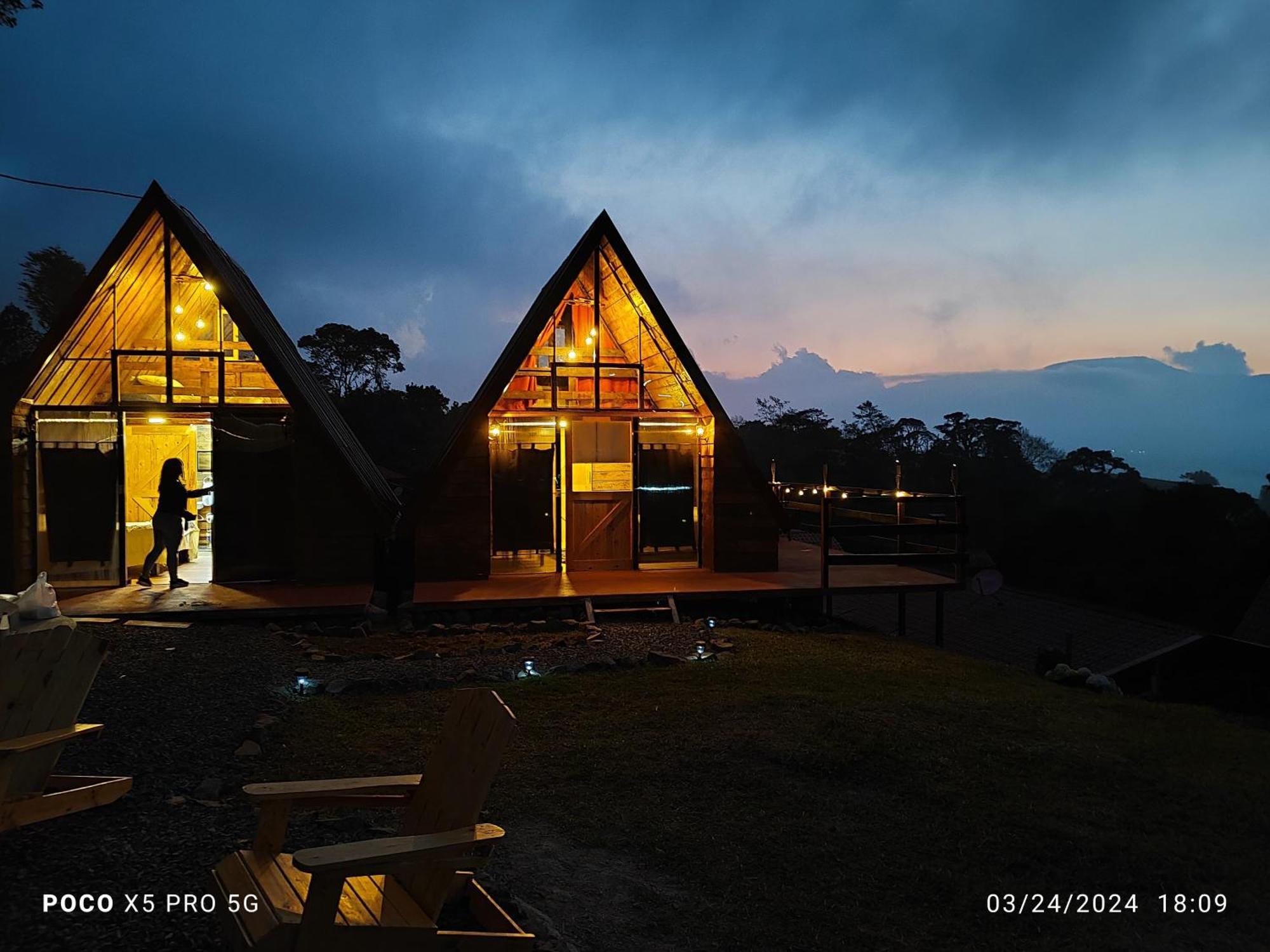 Chalets Vistas Del Poas Эредия Экстерьер фото